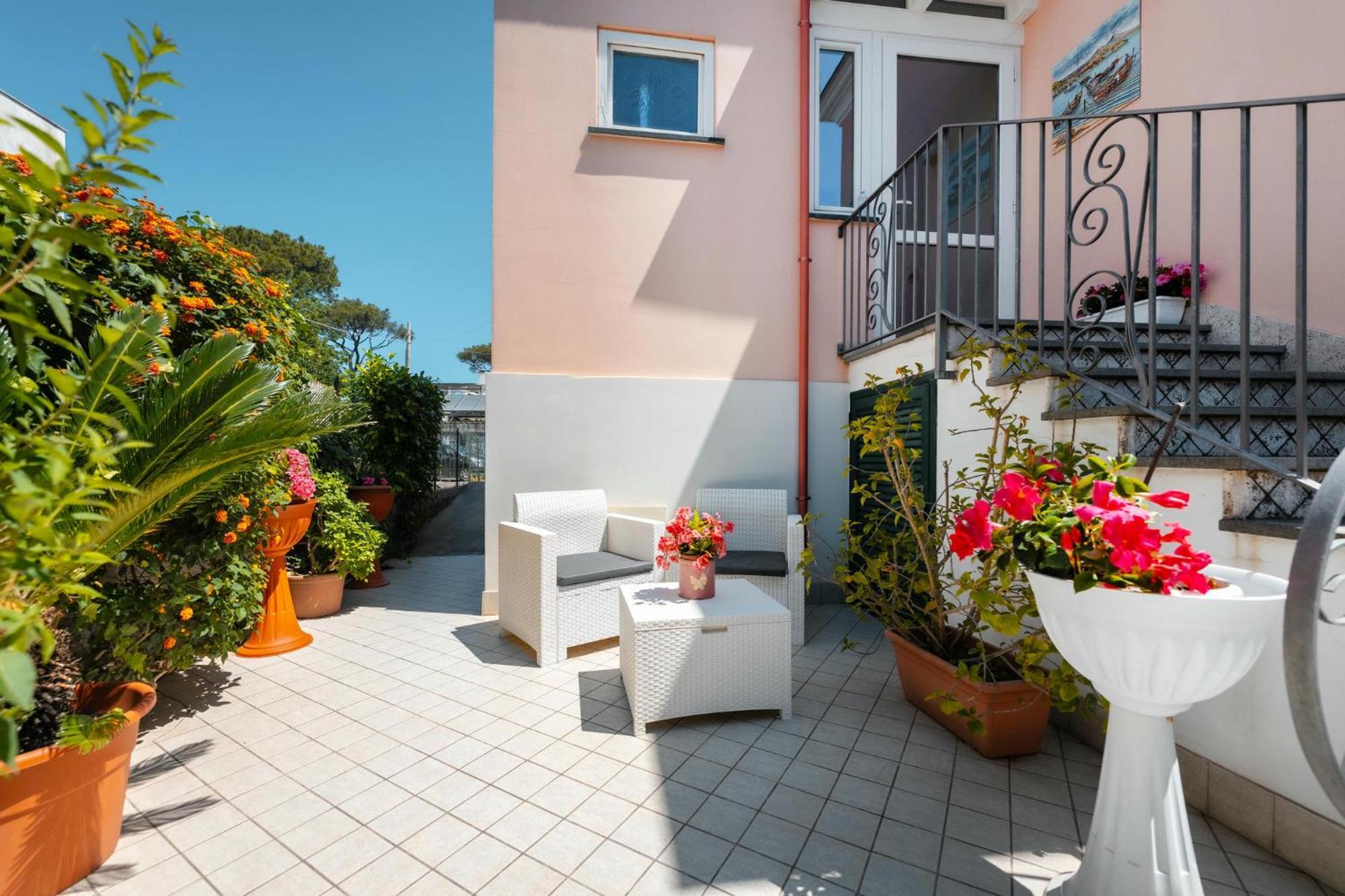 La Vispa Teresa Ischia Exteriör bild